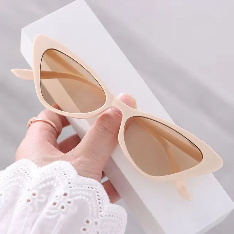 Brand Cat Eye Sunglasses Woman Fashion Designer Vintage Gradient Sun Glasses Female UV400 Outdoor Ladies Shades Oculos De Sol